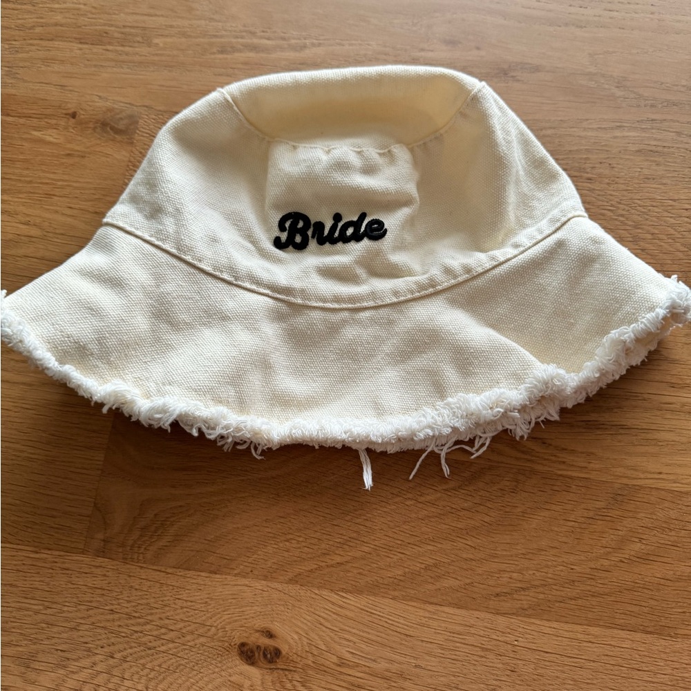Bride bucket hat for wedding/bachelorette